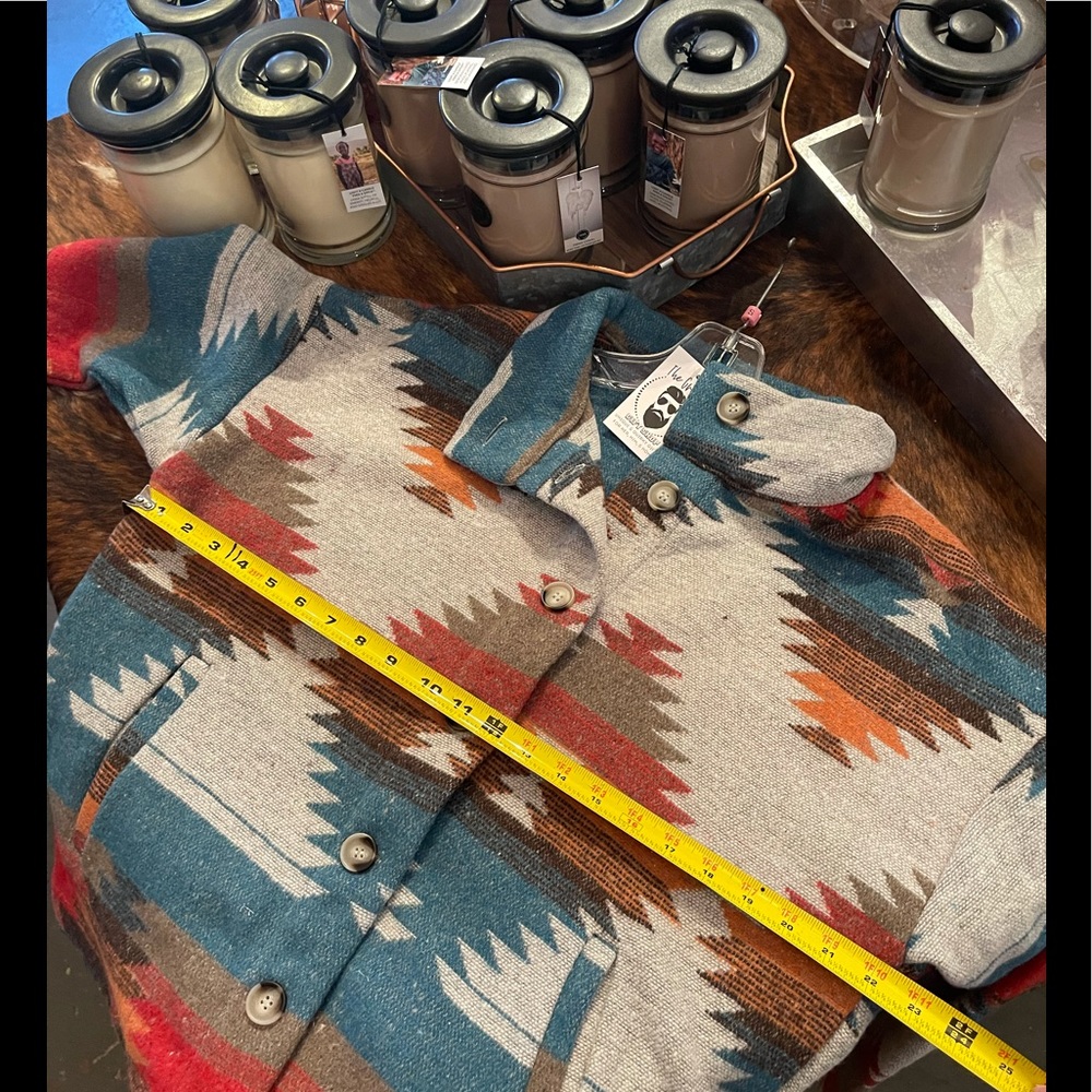 Aztec Rancher Yellowstone Shacket Jacket - Picture 12 of 12